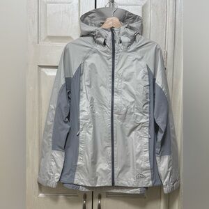 L.L.Bean Women L Grey Hooded Windbreaker Nylon Jacket Hiking Casual